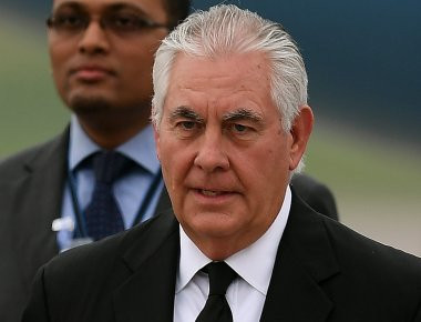 Παραμένει στην θέση του ο Τίλερσον